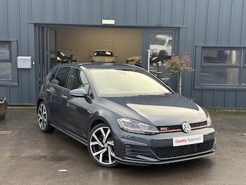 Used Volkswagen Golf 2018 for sale - 77165097: Photo