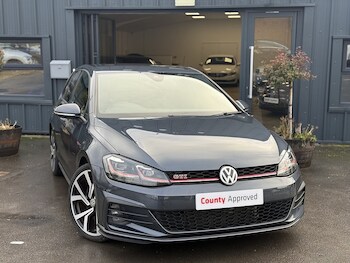 Used Volkswagen Golf 2018 for sale - 77165097: Photo
