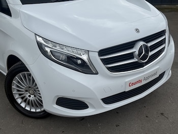 Used Mercedes-Benz V-Class 2018 for sale - 78712355: Photo