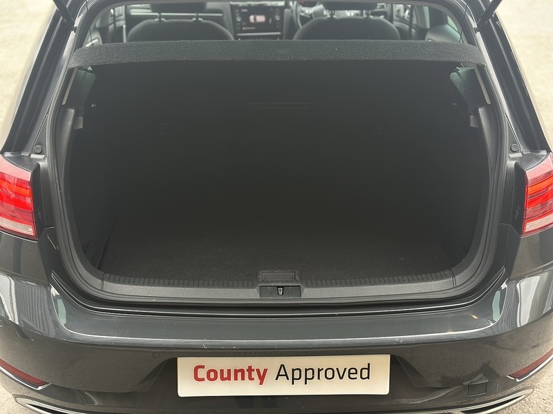 Used Volkswagen Golf 2018 for sale - 78091895: Photo 15