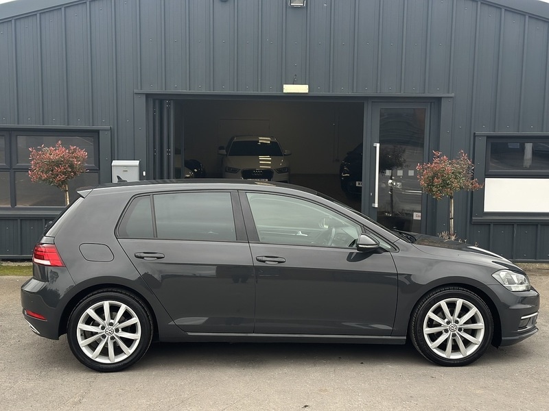 Used Volkswagen Golf 2018 for sale - 78091895: Photo 19