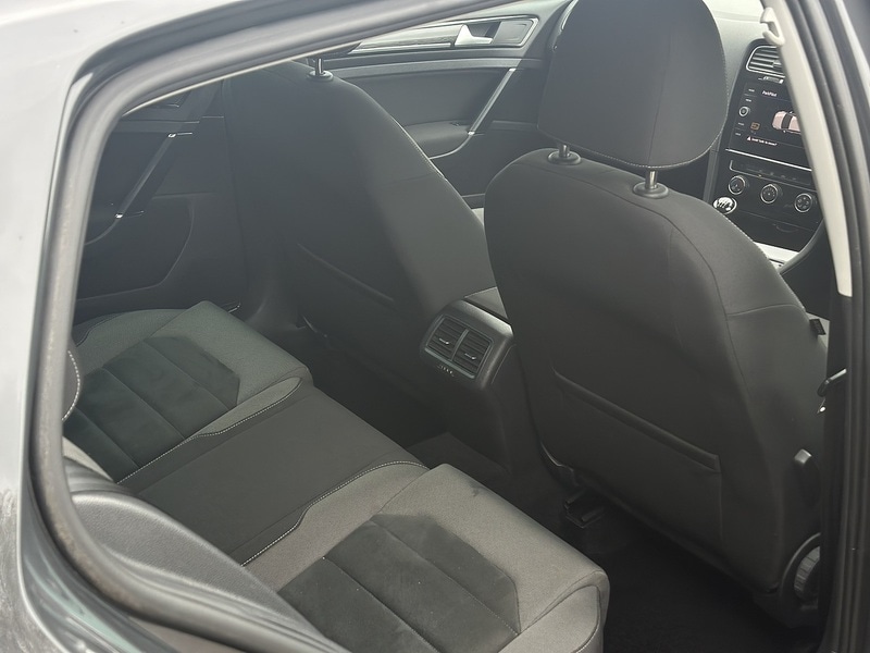 Used Volkswagen Golf 2018 for sale - 78091895: Photo 20