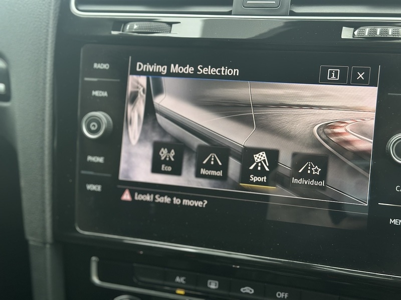 Used Volkswagen Golf 2018 for sale - 78091895: Photo 22