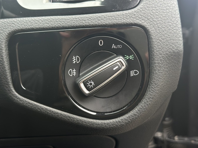 Used Volkswagen Golf 2018 for sale - 78091895: Photo 26