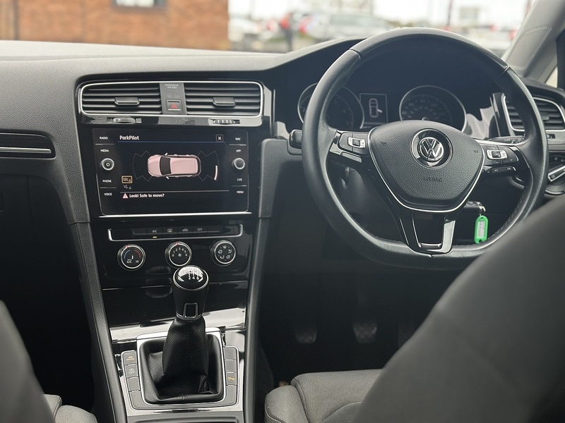 Used Volkswagen Golf 2018 for sale - 78091895: Photo 4