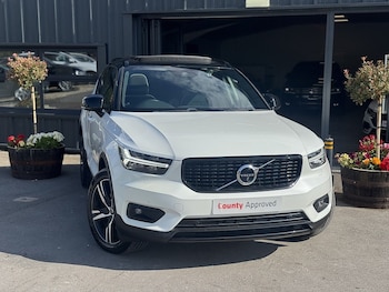 Used Volvo XC40 2019 for sale - 75957526: Photo