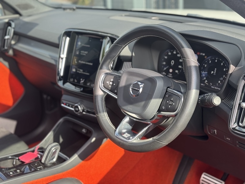 Used Volvo XC40 for sale - 75957526: Photo 31