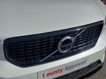 Used Volvo XC40 2019 for sale - 75957526: Photo