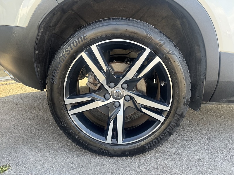 Used Volvo XC40 for sale - 75957526: Photo 6