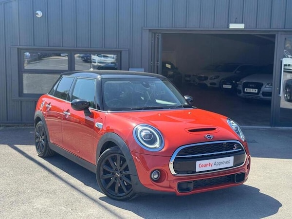 Used MINI Cooper 2025 for sale - 76334065: Photo 1