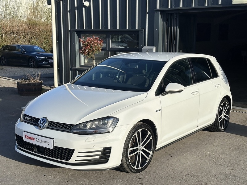 Used Volkswagen Golf 2015 for sale - 78056737: Photo 4