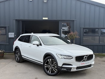 Used Volvo V90 2017 for sale - 77547795: Photo
