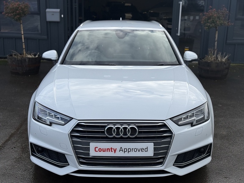 Used Audi A4 2025 for sale - 77621970: Photo 2