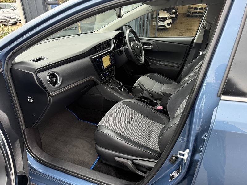 Used Toyota Auris 2016 for sale - 76450324: Photo 15