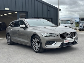 Used Volvo V60 2020 for sale - 75957469: Photo