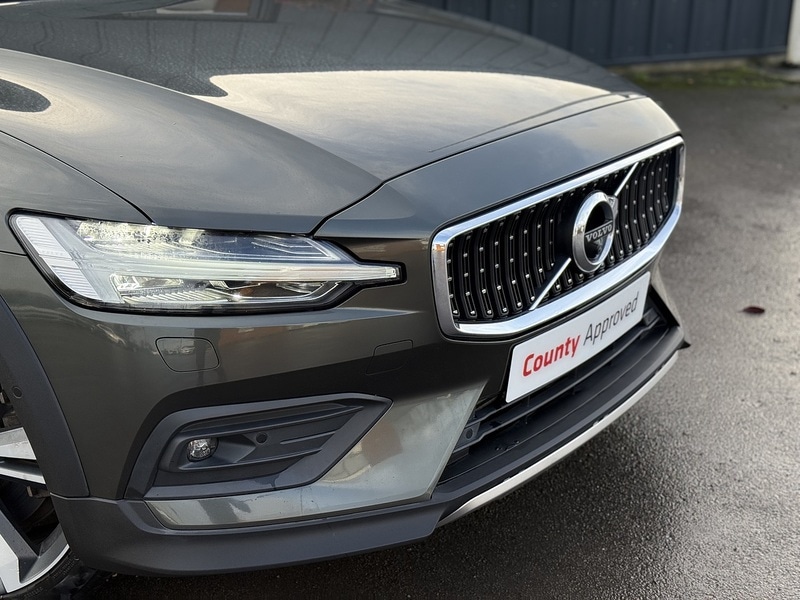 Used Volvo V60 for sale - 77140341: Photo 3