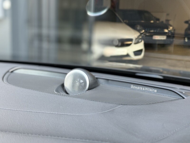 Used Volvo V60 for sale - 77140341: Photo 32