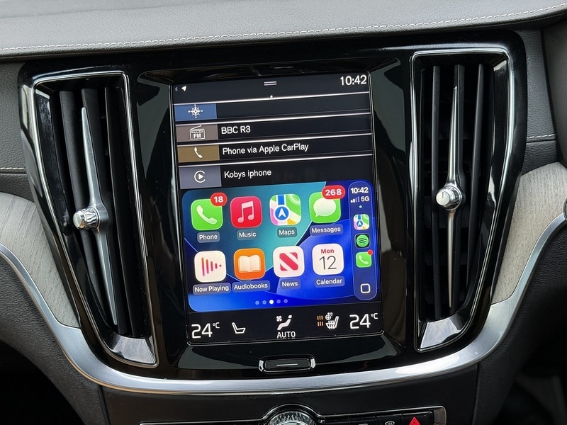 Used Volvo V60 for sale - 77140341: Photo 42