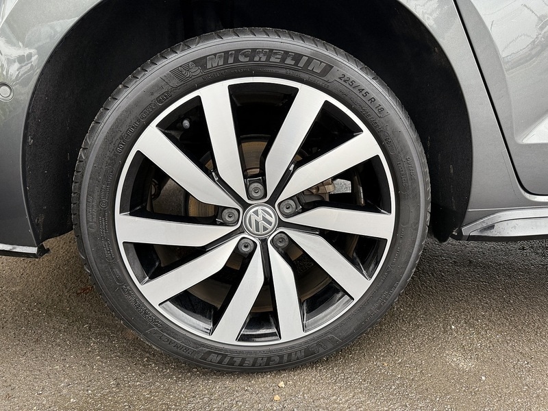 Used Volkswagen Touran for sale - 76518513: Photo 11