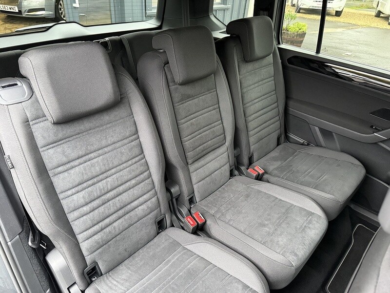 Used Volkswagen Touran for sale - 76518513: Photo 15