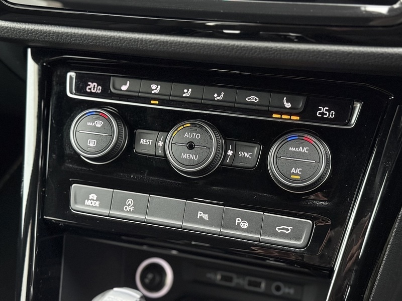 Used Volkswagen Touran for sale - 76518513: Photo 33