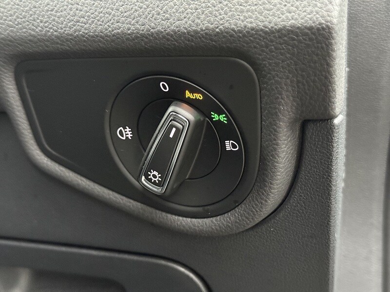 Used Volkswagen Touran for sale - 76518513: Photo 34