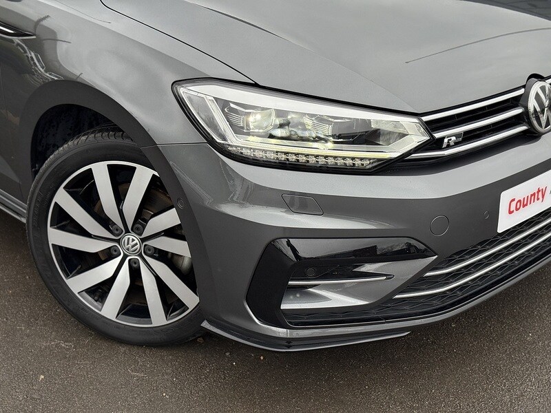 Used Volkswagen Touran for sale - 76518513: Photo 8