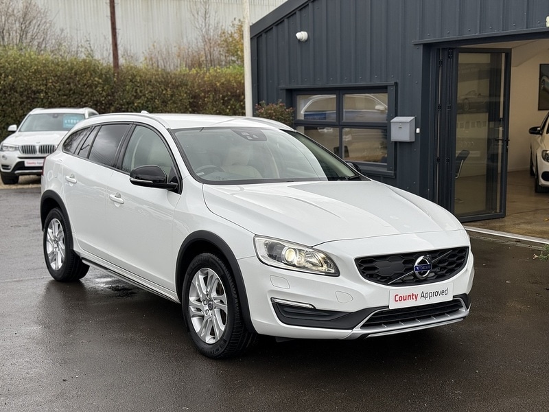 Used Volvo V60 2025 for sale - 76863533: Photo 15