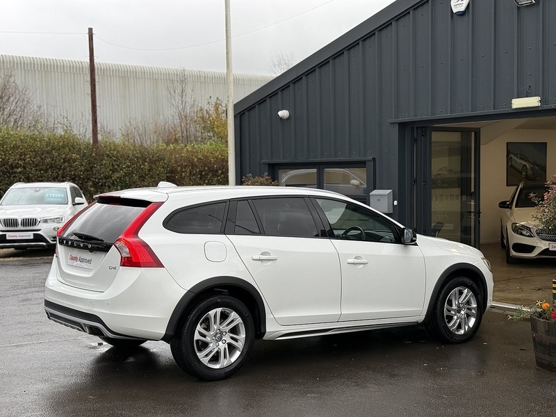 Used Volvo V60 2025 for sale - 76863533: Photo 19