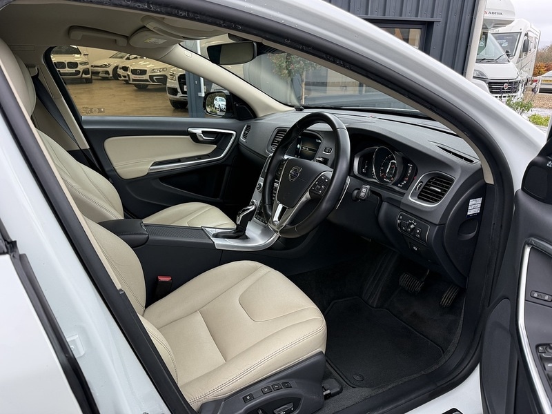 Used Volvo V60 2025 for sale - 76863533: Photo 20