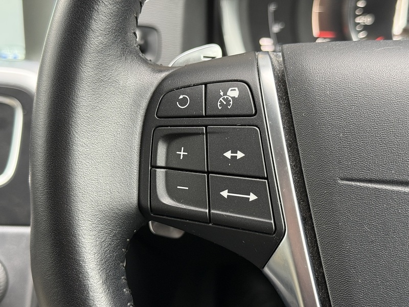 Used Volvo V60 2025 for sale - 76863533: Photo 28