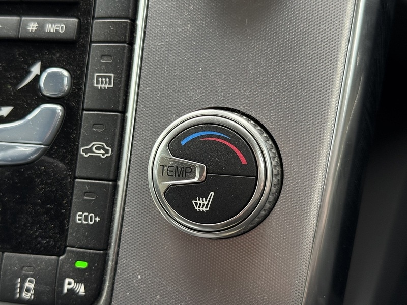 Used Volvo V60 2025 for sale - 76863533: Photo 31