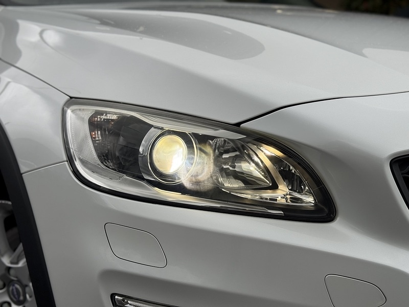 Used Volvo V60 2025 for sale - 76863533: Photo 5