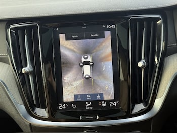 Used Volvo V60 2020 for sale - 79346321: Photo