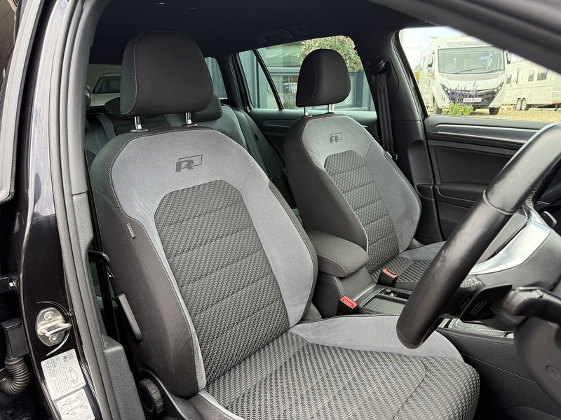 Used Volkswagen Golf 2024 for sale - 76173496: Photo 12