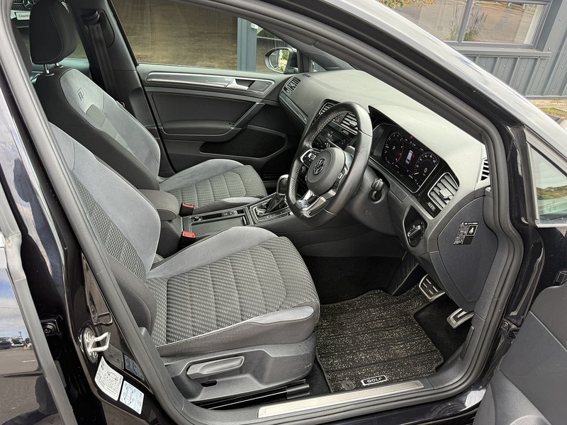 Used Volkswagen Golf 2024 for sale - 76173496: Photo 17