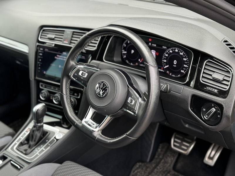 Used Volkswagen Golf 2024 for sale - 76173496: Photo 21