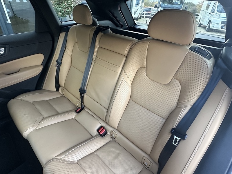 Used Volvo XC60 for sale - 76454850: Photo 20