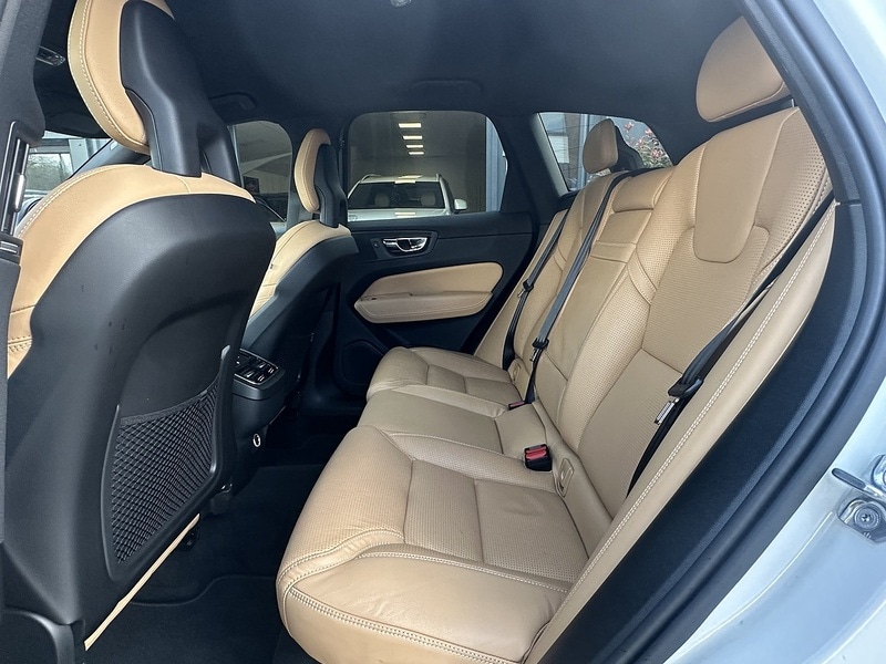 Used Volvo XC60 for sale - 76454850: Photo 21