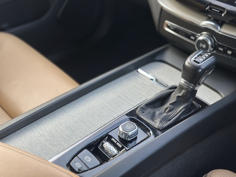 Used Volvo XC60 for sale - 76454850: Photo 25