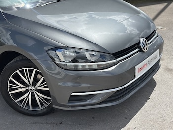 Used Volkswagen Golf 2018 for sale - 78851558: Photo