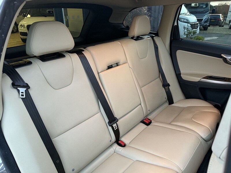 Used Volvo XC60 for sale - 76596043: Photo 14