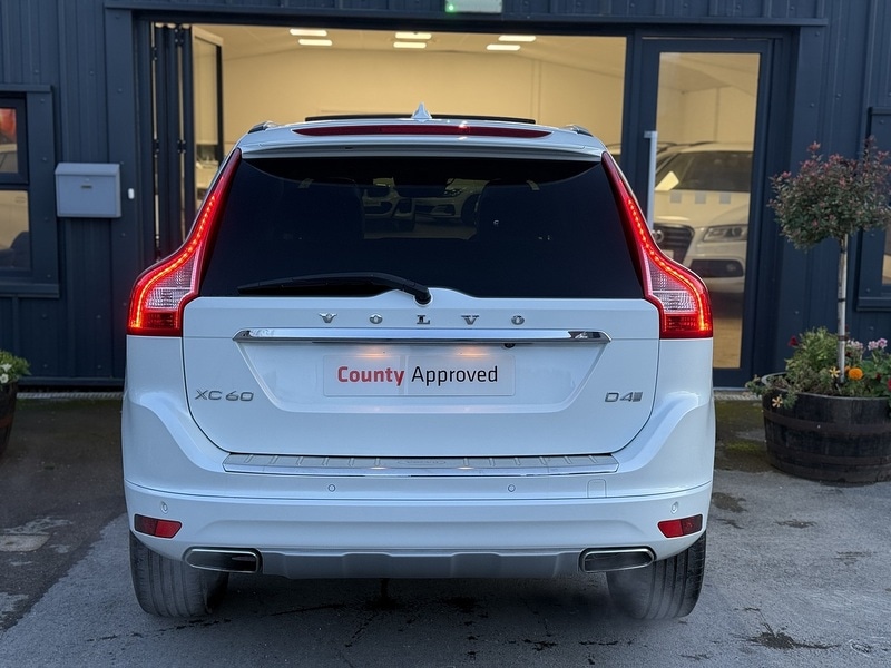 Used Volvo XC60 for sale - 76596043: Photo 23