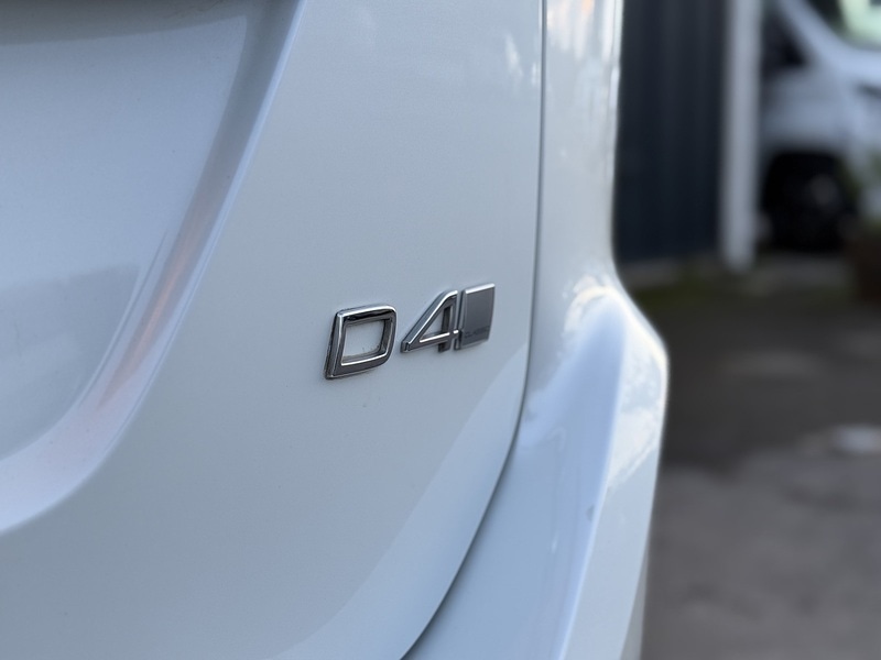 Used Volvo XC60 for sale - 76596043: Photo 25