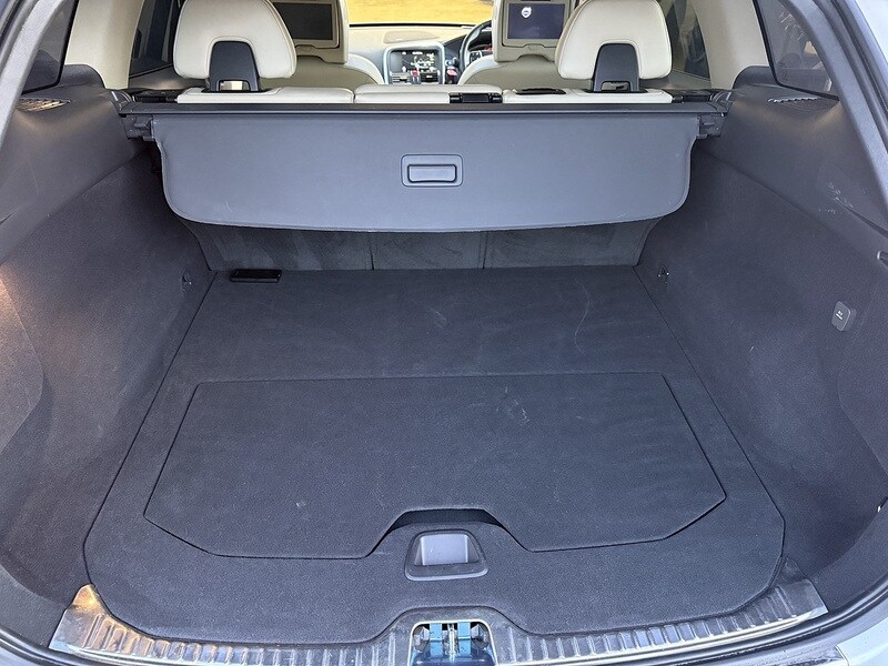 Used Volvo XC60 for sale - 76596043: Photo 27