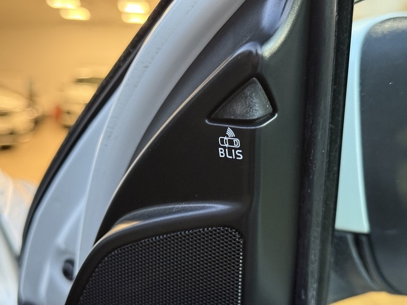 Used Volvo XC60 for sale - 76596043: Photo 32