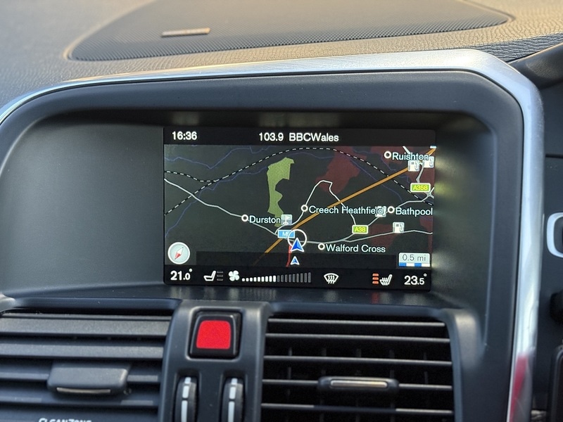 Used Volvo XC60 for sale - 76596043: Photo 36