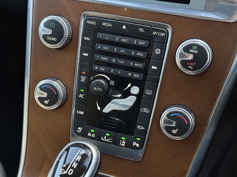 Used Volvo XC60 for sale - 76596043: Photo 37