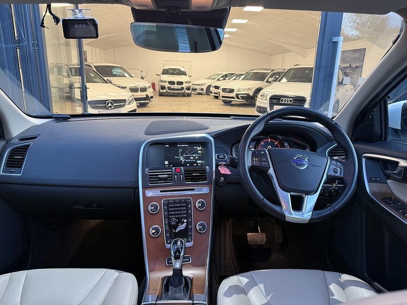 Used Volvo XC60 for sale - 76596043: Photo 4