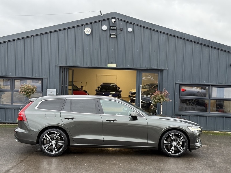 Used Volvo V60 2025 for sale - 76950795: Photo 19